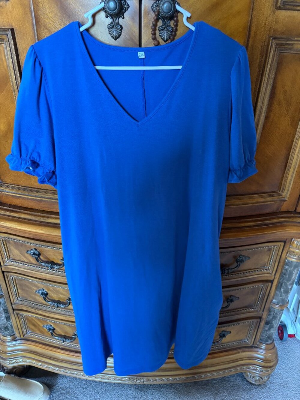 Women's Blue short sleeve v neck dress with pockets, size 2XL